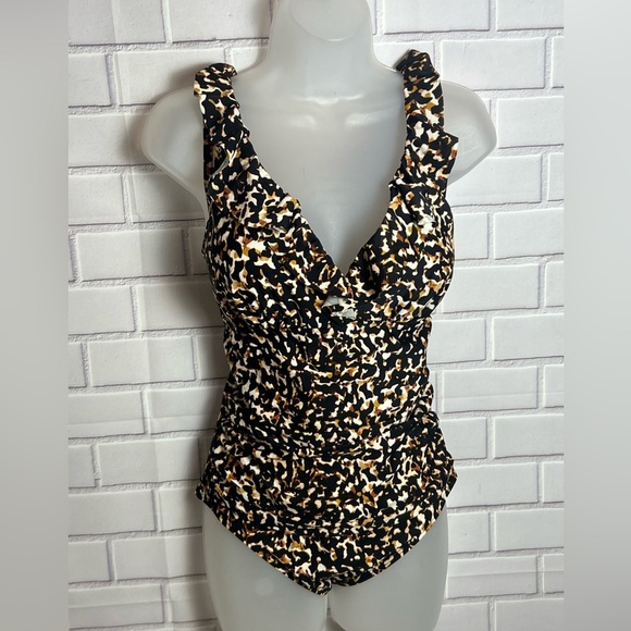 DKNY Women's Printed Ruffle Plunge Tummy-Control One-Piece swimsuit/size 12 - Picture 5 of 13